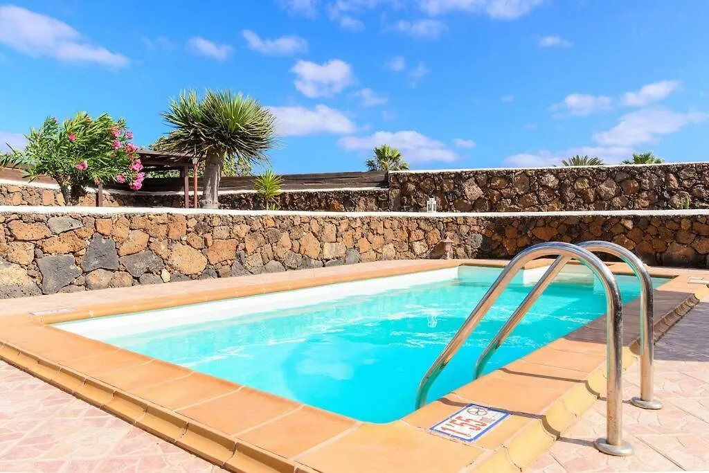 El Caserio De Gueime Villa Con Piscina Climatizada San Bartolomé Spanien