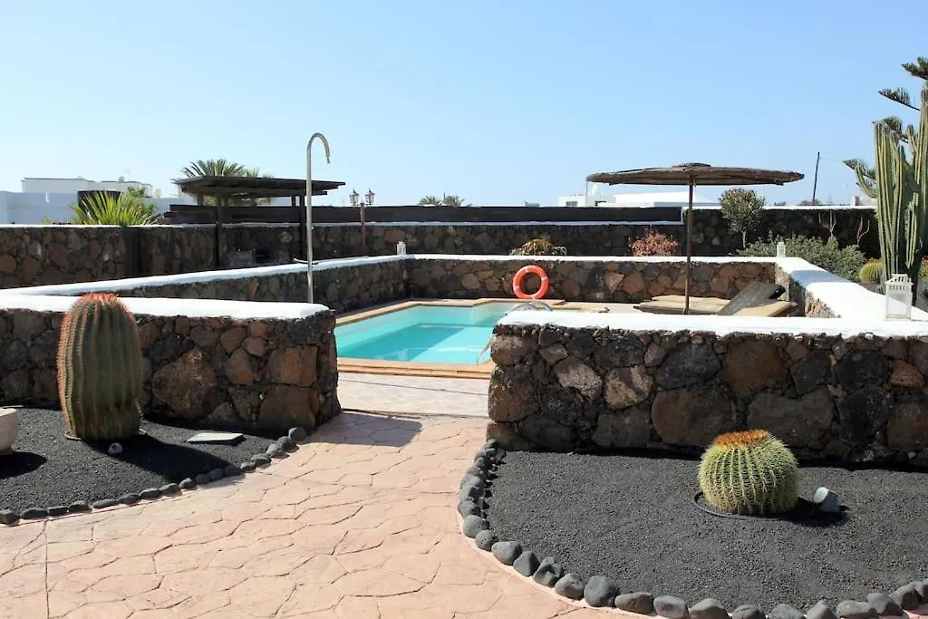 El Caserío de Güime Villa con Piscina Climatizada San Bartolomé