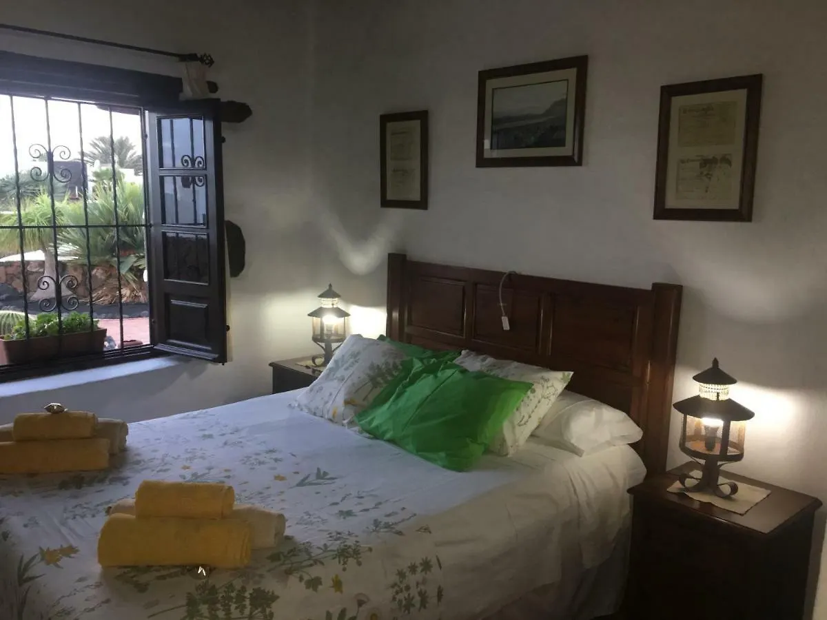El Caserío de Güime Villa con Piscina Climatizada San Bartolomé Casa rural